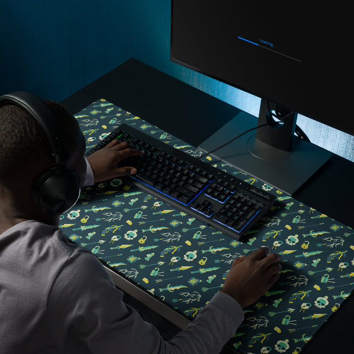 Rogue desk mat - Geeky merchandise for people who play D&D - Merch to wear and cute accessories and stationery Paola's Pixels