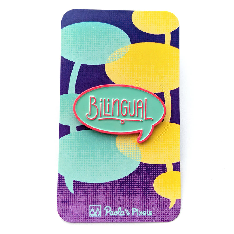 Bilingual Enamel Pin - Geeky merchandise for people who play D&D - Merch to wear and cute accessories and stationery Paola&