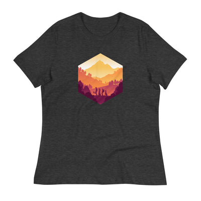 Fall Adventure d20 Women's Shirt - Geeky merchandise for people who play D&D - Merch to wear and cute accessories and stationery Paola's Pixels