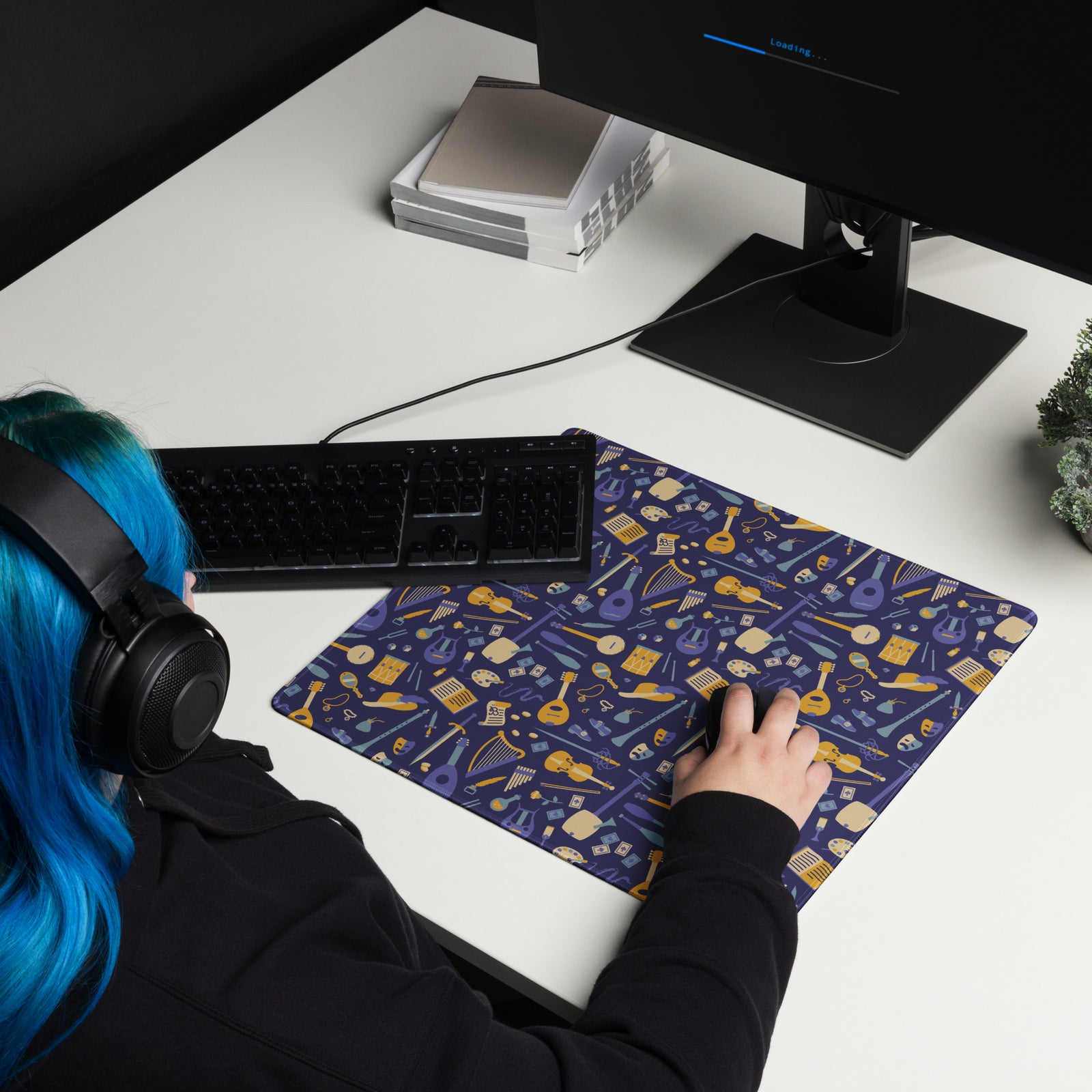 Purple Bard desk mat - Geeky merchandise for people who play D&D - Merch to wear and cute accessories and stationery Paola's Pixels