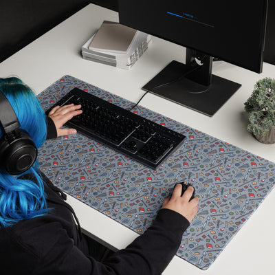 Tabletop Items desk mat - Geeky merchandise for people who play D&D - Merch to wear and cute accessories and stationery Paola's Pixels
