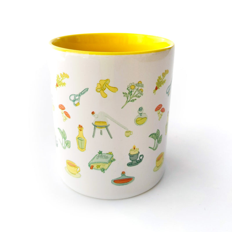 Alchemist Mug - Geeky merchandise for people who play D&D - Merch to wear and cute accessories and stationery Paola&