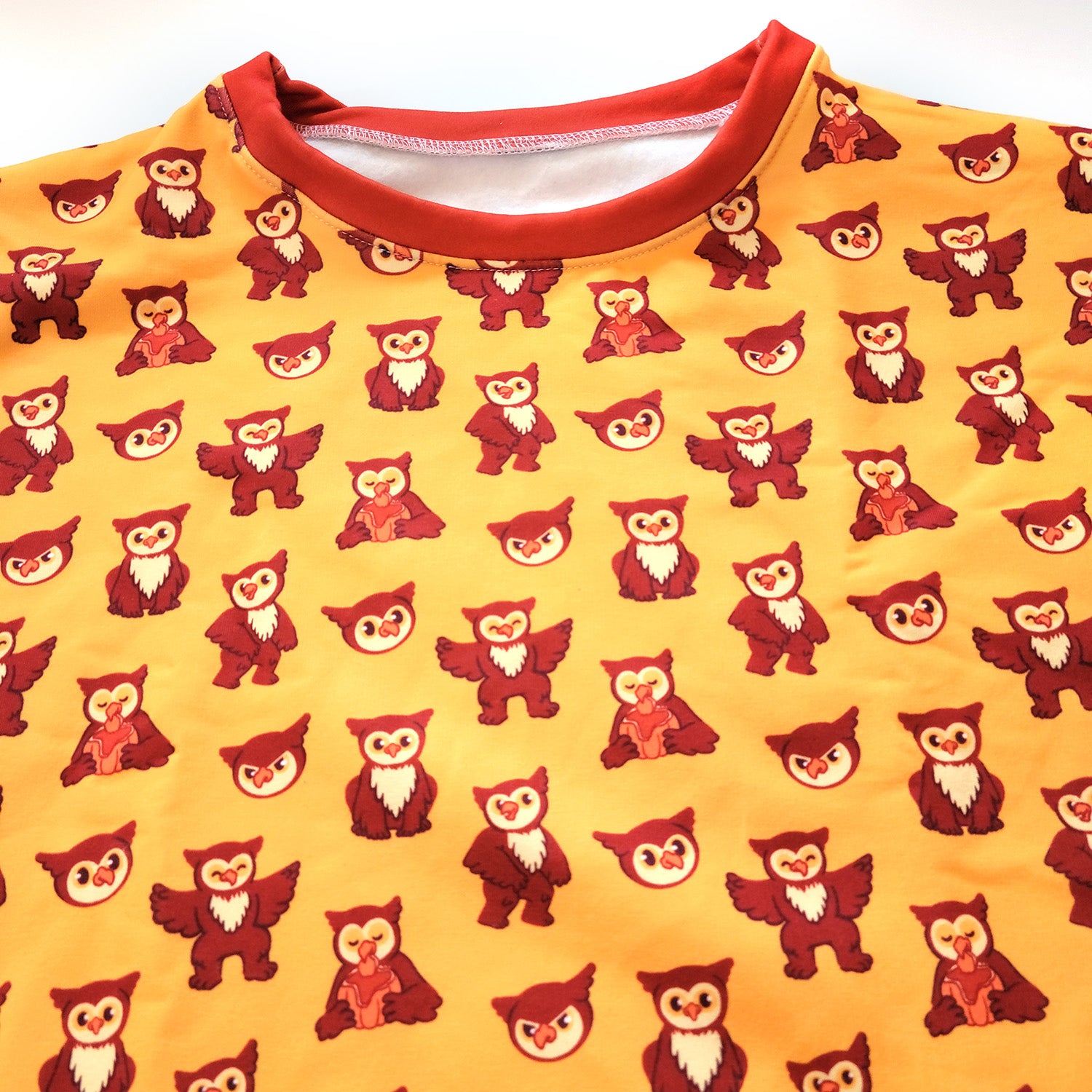 Owlbear Sweatshirt - Geeky merchandise for people who play D&D - Merch to wear and cute accessories and stationery Paola's Pixels