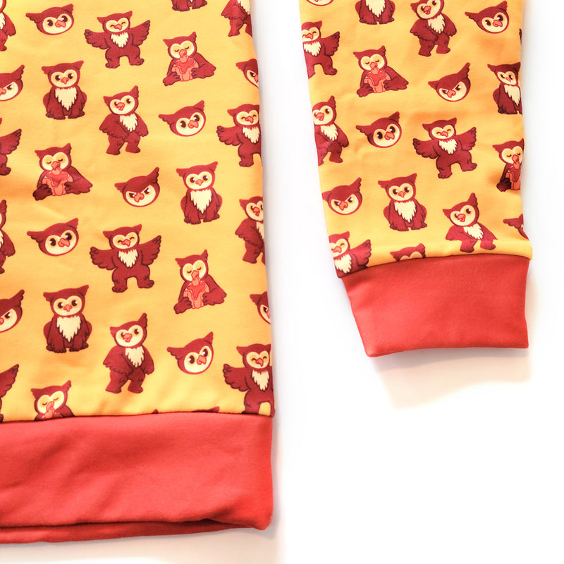 Owlbear Sweatshirt - Geeky merchandise for people who play D&D - Merch to wear and cute accessories and stationery Paola&