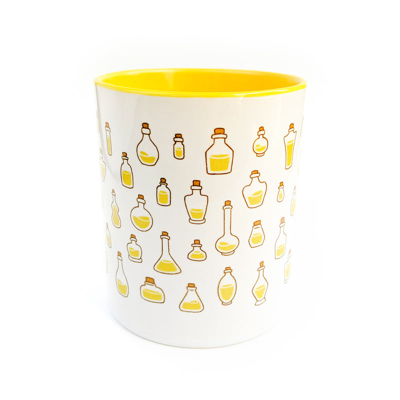 Yellow Stamina Potions Mug - Geeky merchandise for people who play D&D - Merch to wear and cute accessories and stationery Paola&